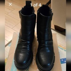 Blowfish black bootie women size 7 brand new